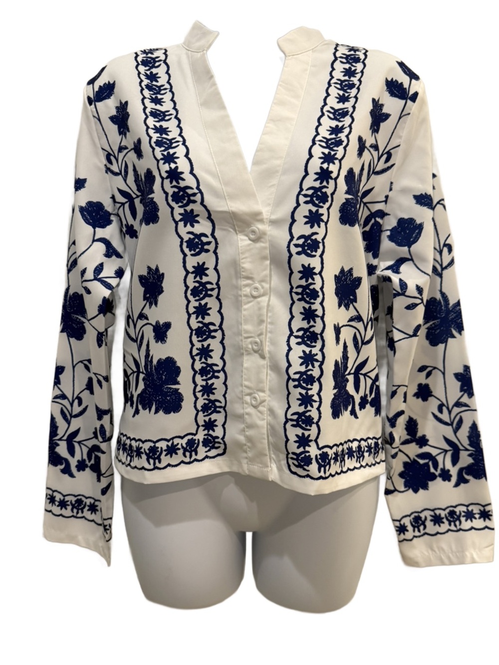 White and Blue Floral Cardigan. Medium - Picture 2 of 10